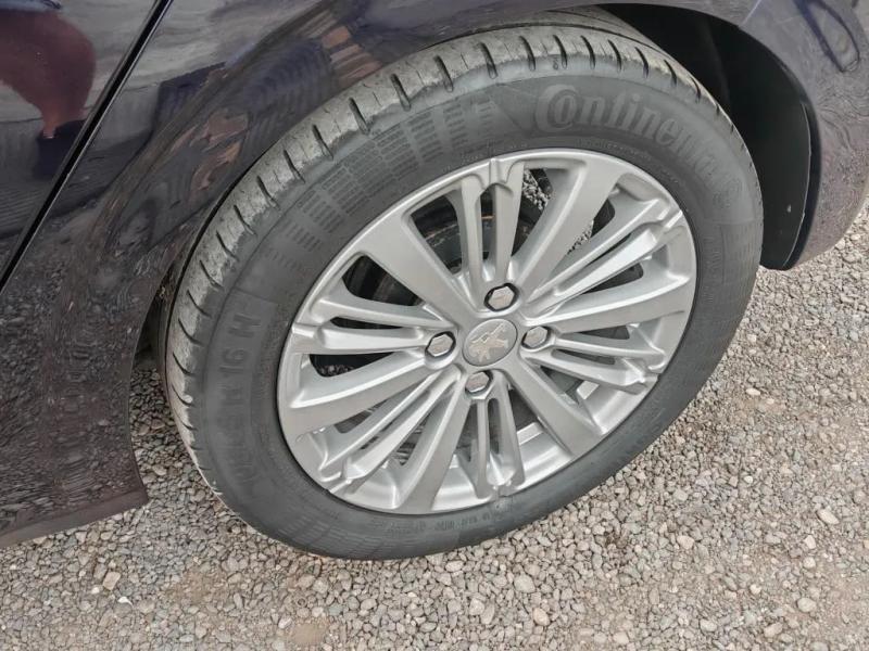 Car Thumb