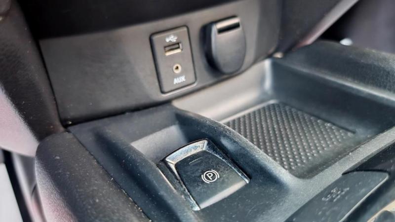 Car Thumb