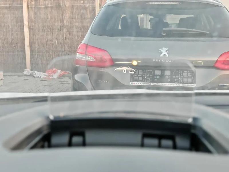 Car Thumb