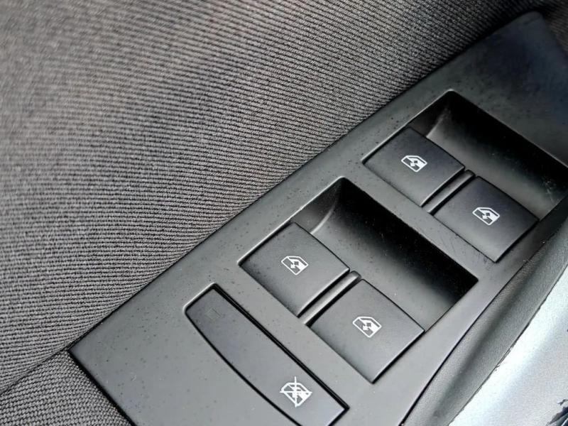 Car Thumb