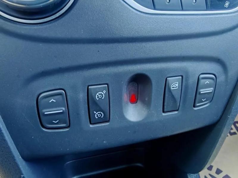 Car Thumb