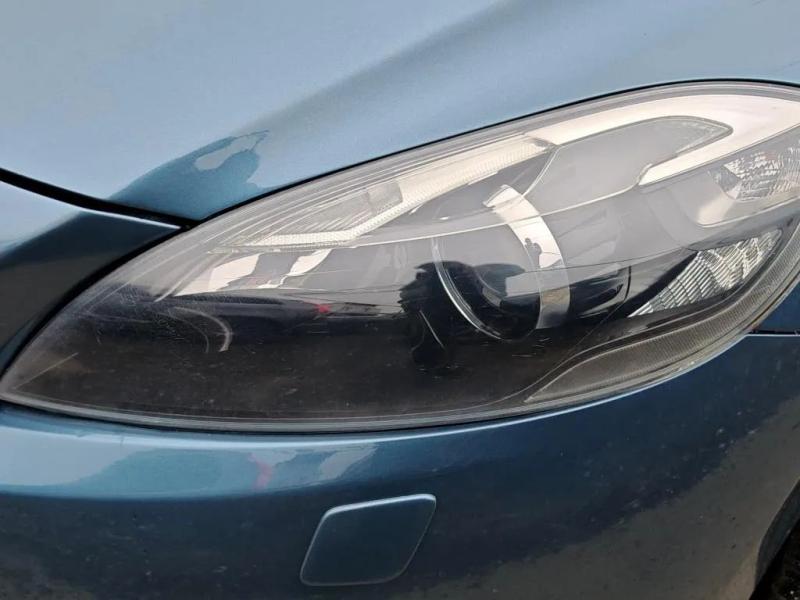 Car Thumb