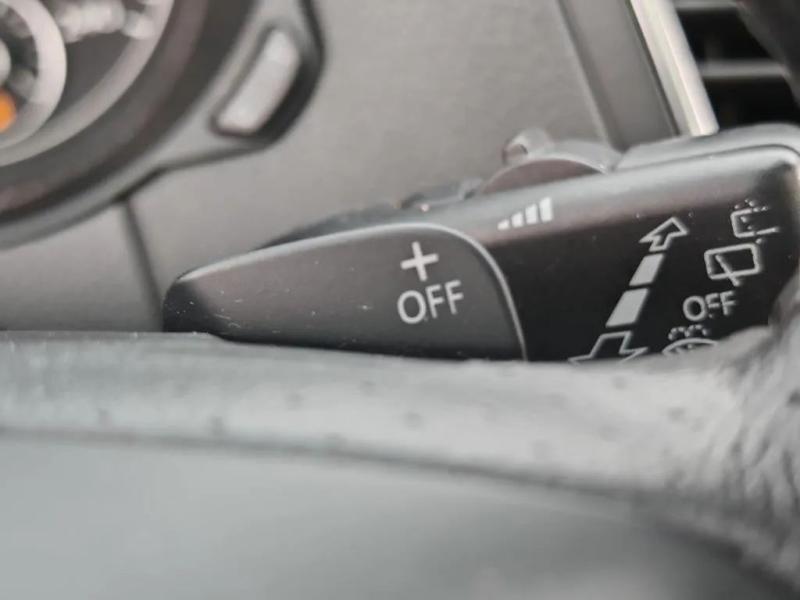 Car Thumb