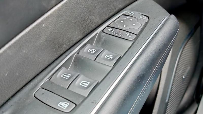 Car Thumb