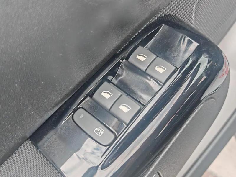 Car Thumb