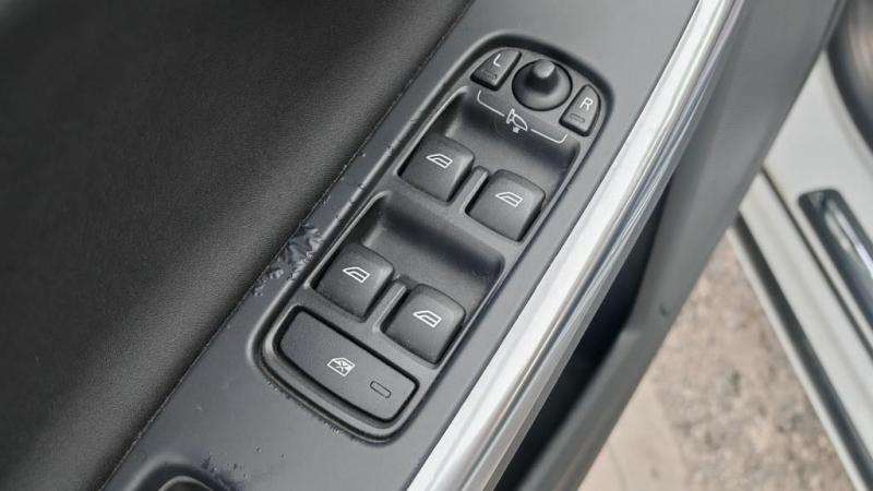 Car Thumb